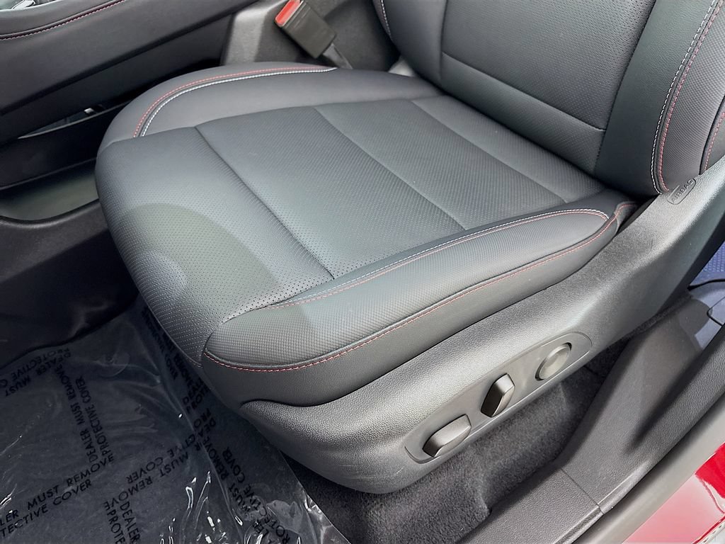 Certified 2026 Chevrolet Traverse Z71 w/ Driver Confidence Package AWD/4WD image 22
