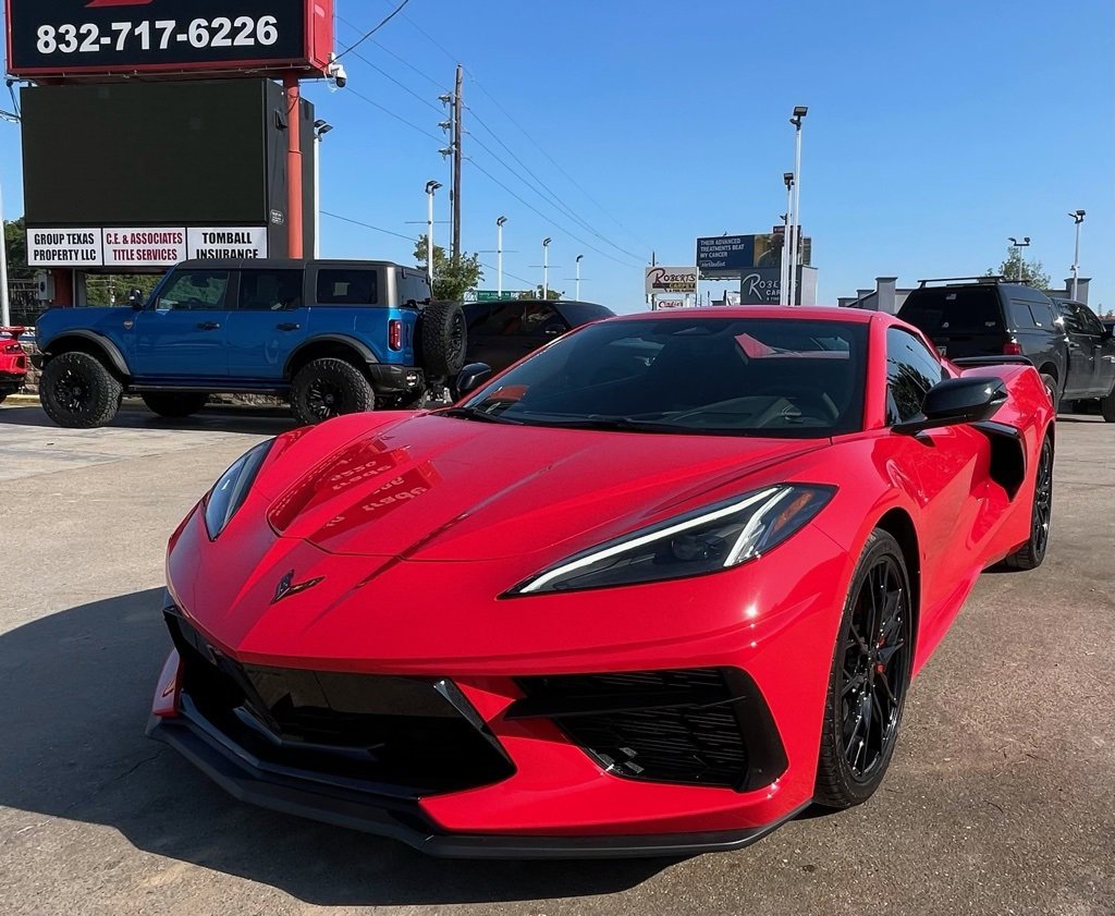 Used 2024 Chevrolet Corvette Stingray Convertible w/ Z51 Performance Package image 4