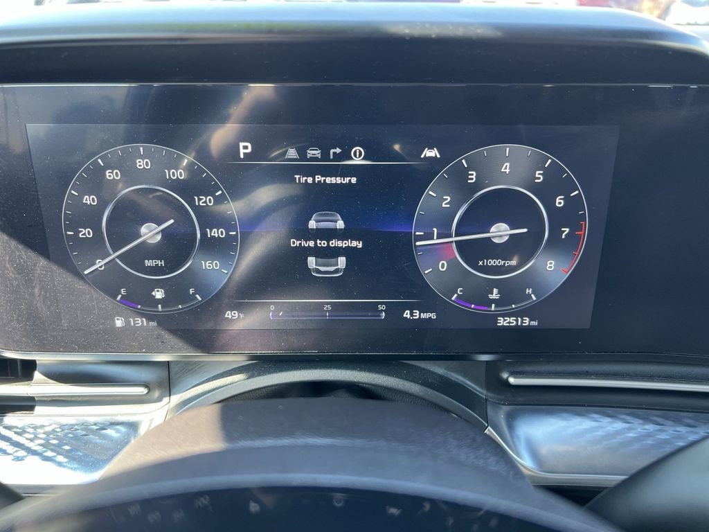 Used 2024 Kia Carnival SX Prestige image 17