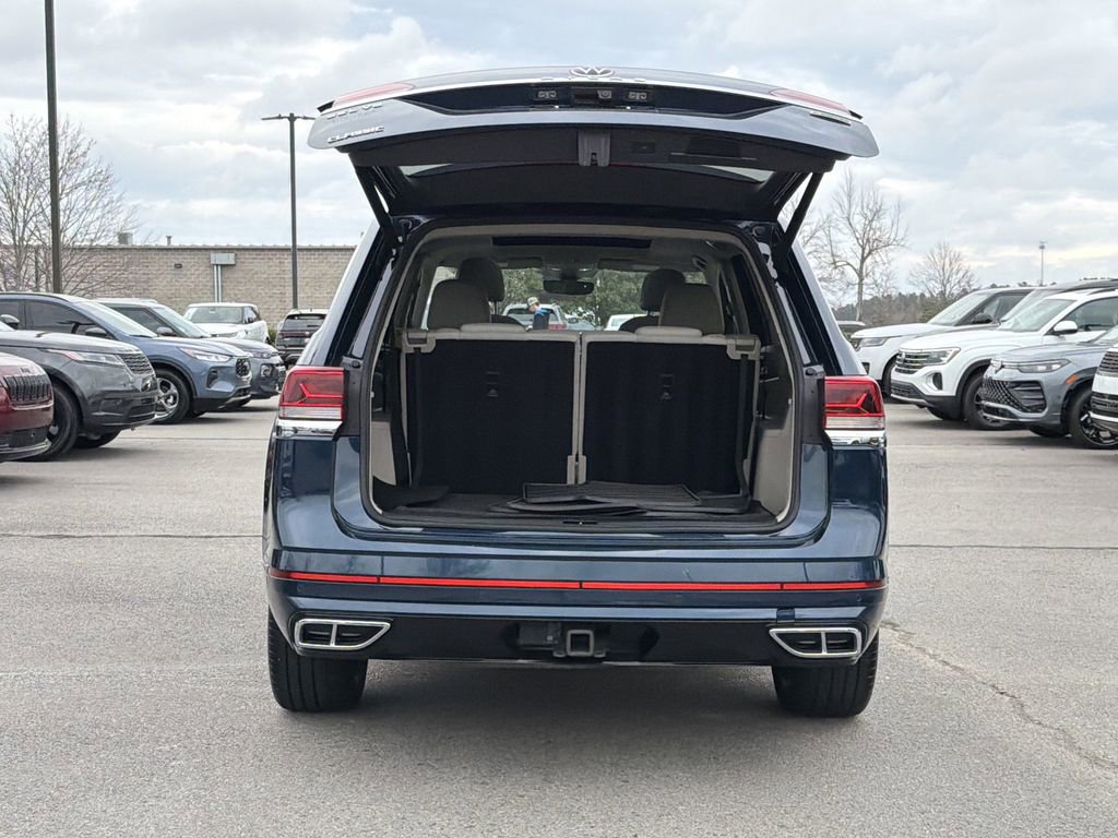 Used 2021 Volkswagen Atlas SEL Premium image 13