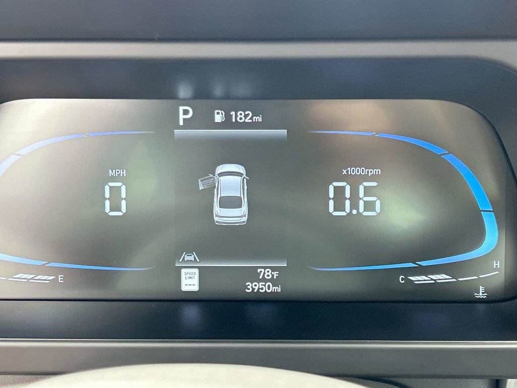 Certified 2026 Hyundai Elantra Sport image 34