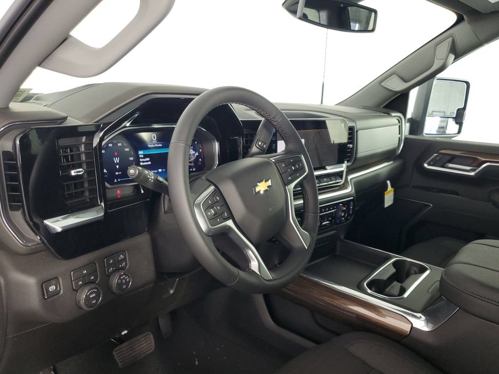 New 2026 Chevrolet Silverado 2500 LT w/ Safety Package AWD/4WD image 11