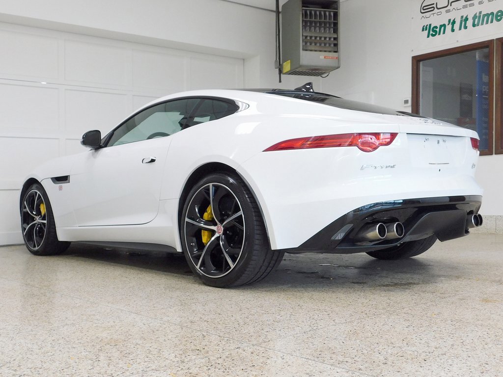 Used 2015 Jaguar F-TYPE R image 6