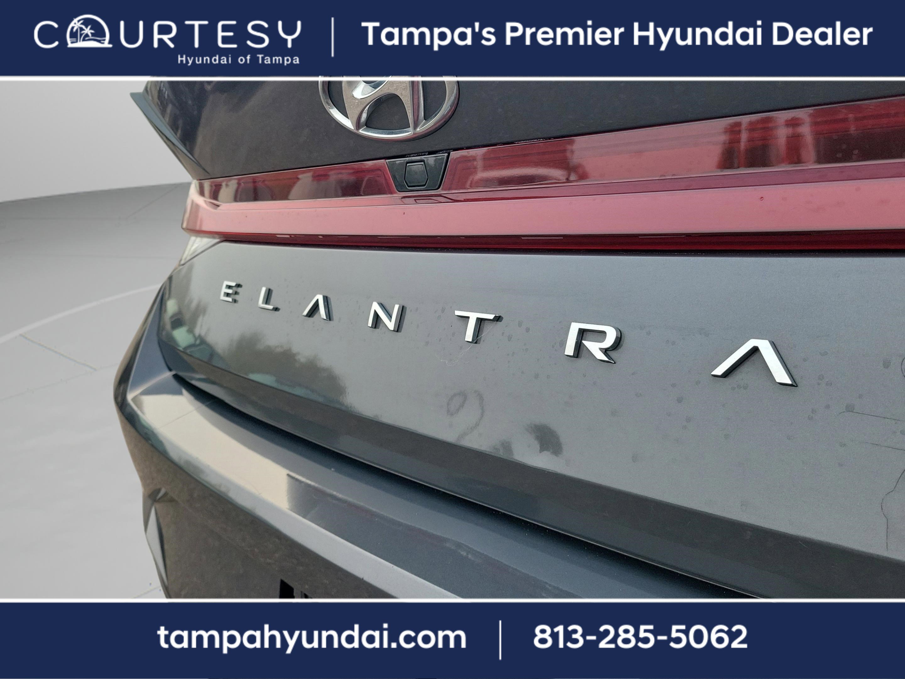 Used 2023 Hyundai Elantra SEL image 6