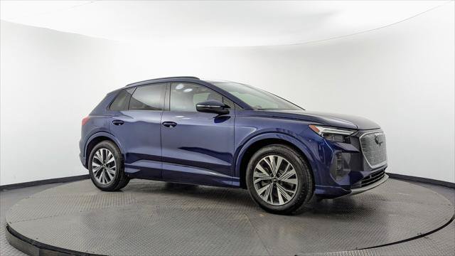 Used 2023 Audi Q4 e-tron Premium Plus RWD image 11