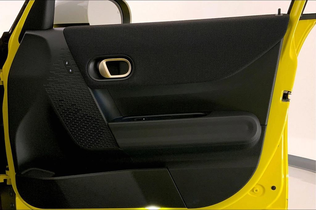 Certified 2025 MINI Cooper S image 25