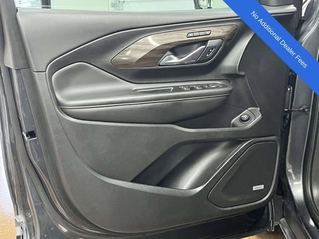 Used 2019 GMC Terrain Denali w/ Driver Alert Package II AWD/4WD image 17