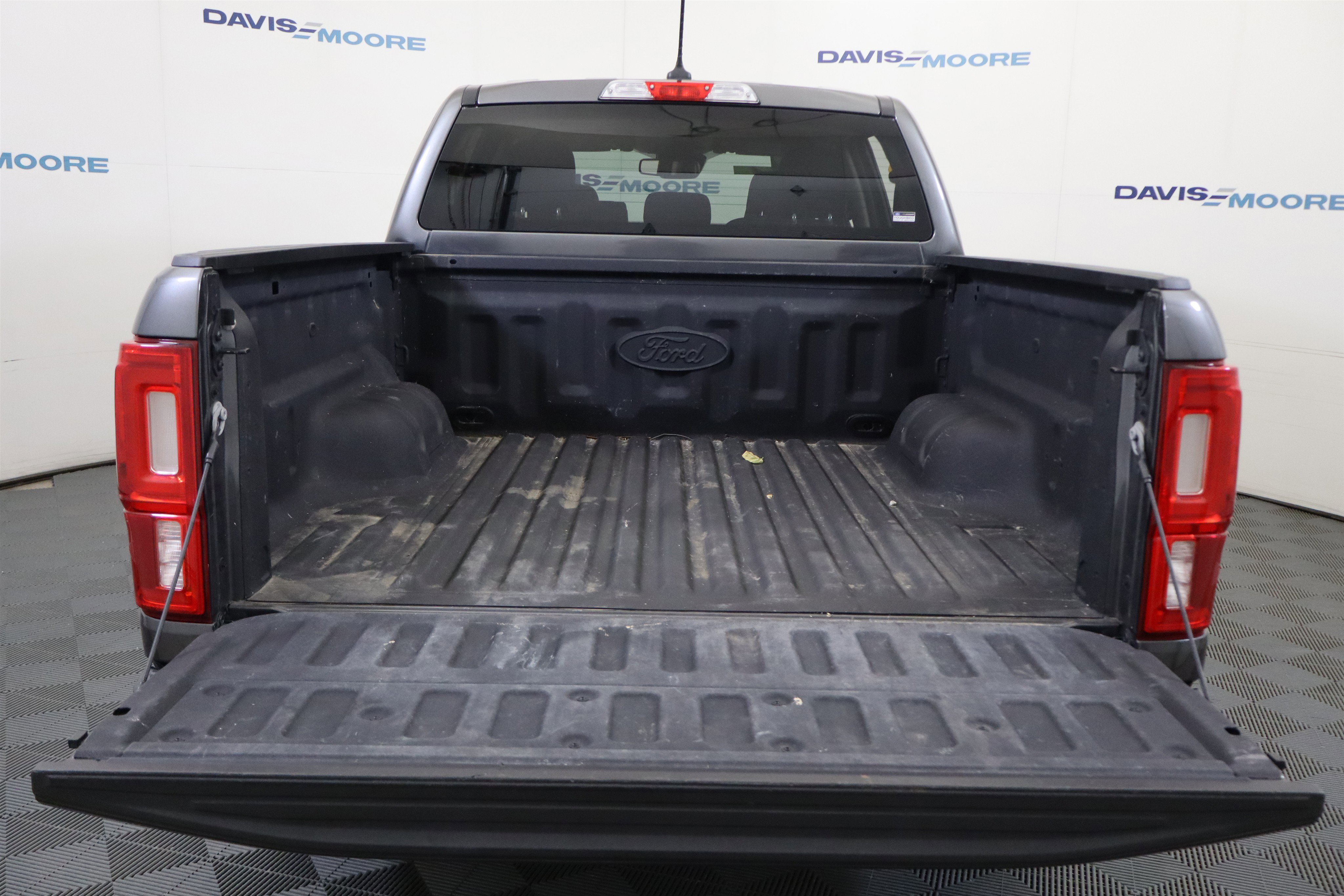Used 2020 Ford Ranger XLT w/ Equipment Group 301A Mid image 8