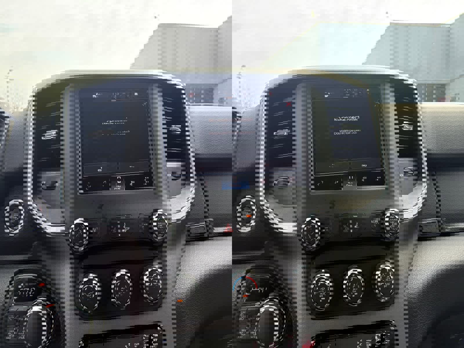 Used 2022 RAM 1500 Big Horn image 25