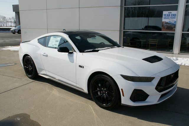 New 2026 Ford Mustang GT image 8