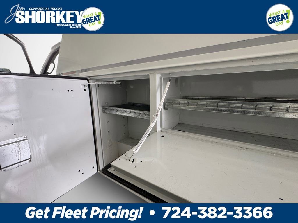 Used 2024 Ford E-350 and Econoline 350 Super Duty w/ Power Windows & Locks Group image 24