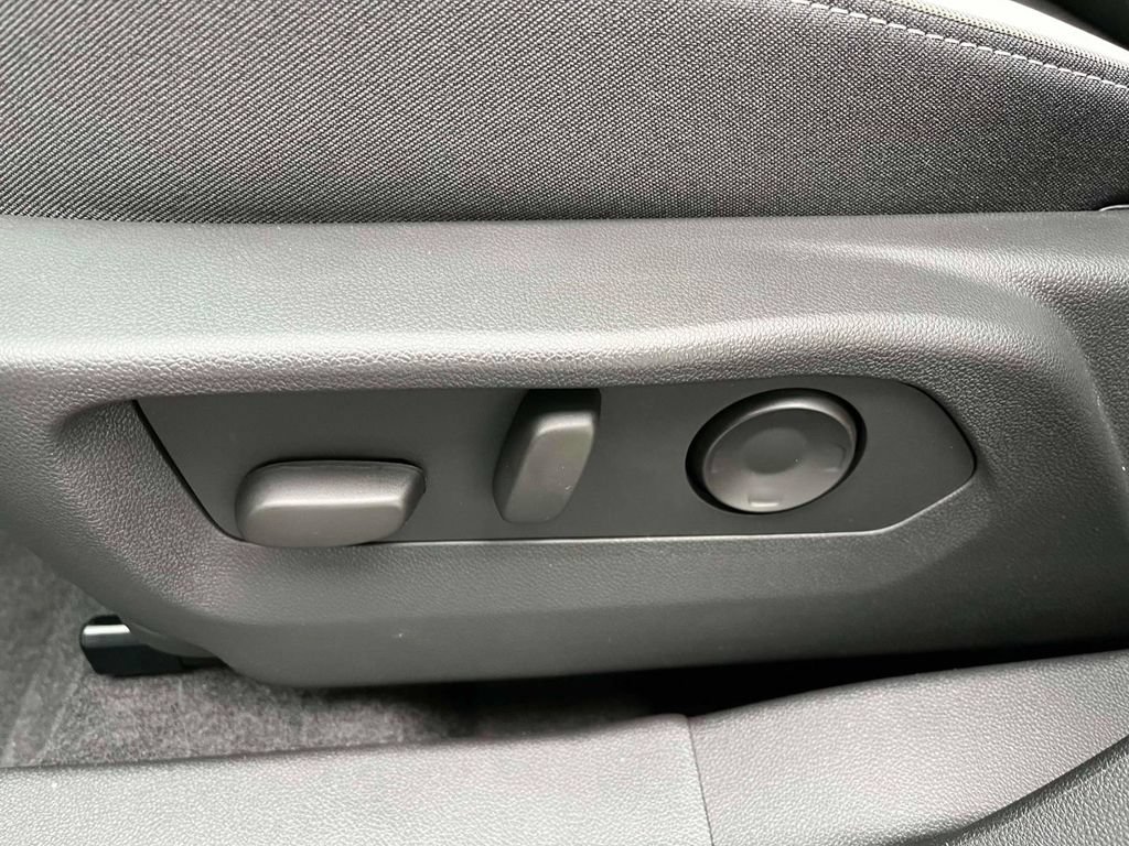 New 2026 Buick Envision Sport Touring AWD/4WD image 23