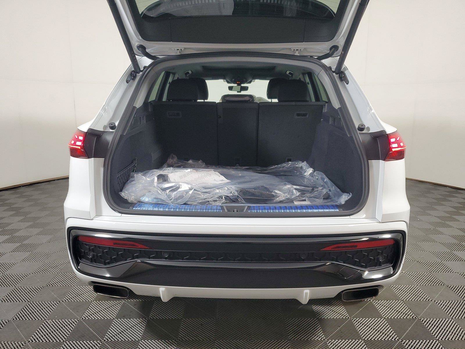 New 2026 Audi Q5 2.0T AWD/4WD image 9