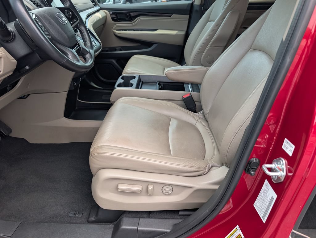 Used 2024 Honda Odyssey Touring image 15