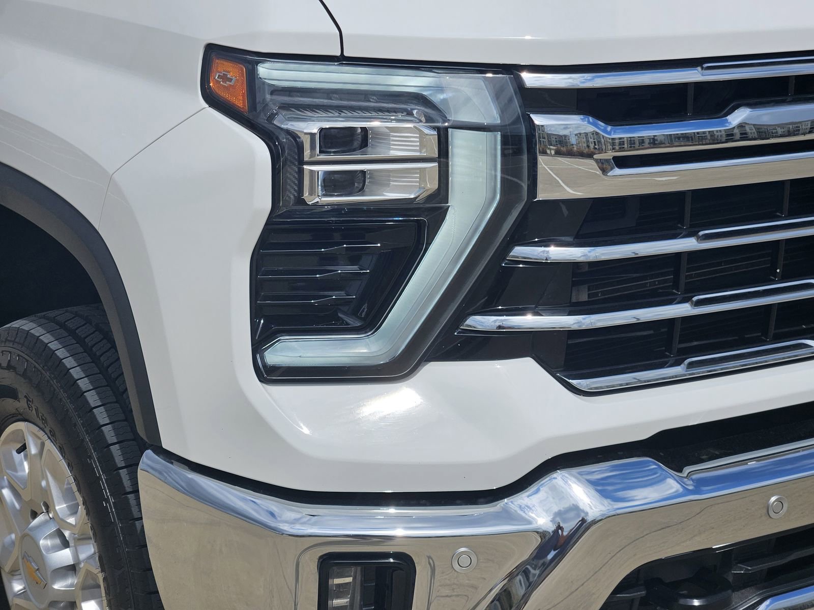 Certified 2024 Chevrolet Silverado 2500 LTZ w/ LTZ Convenience Package image 10