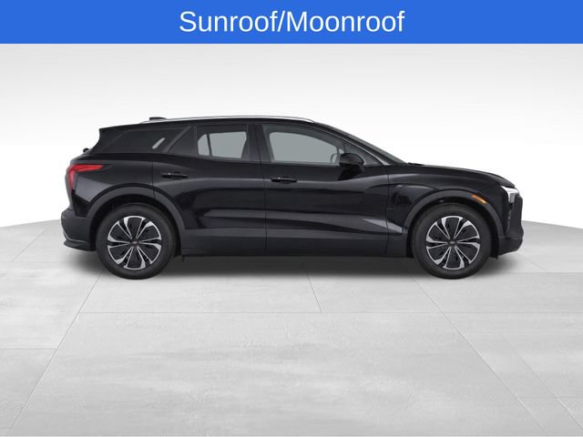 Used 2024 Chevrolet Blazer EV LT AWD/4WD image 8