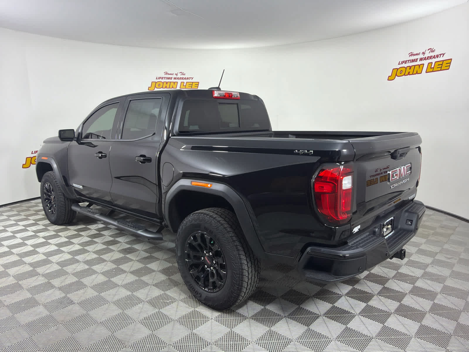 Used 2026 GMC Canyon Elevation w/ Convenience Package AWD/4WD image 3