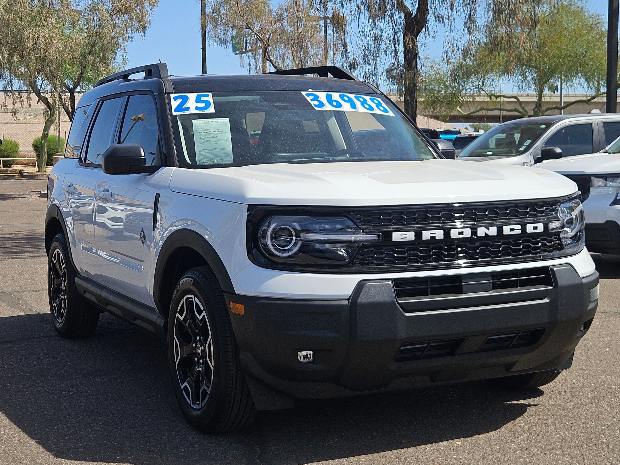 Used 2025 Ford Bronco Sport Outer Banks AWD/4WD image 3