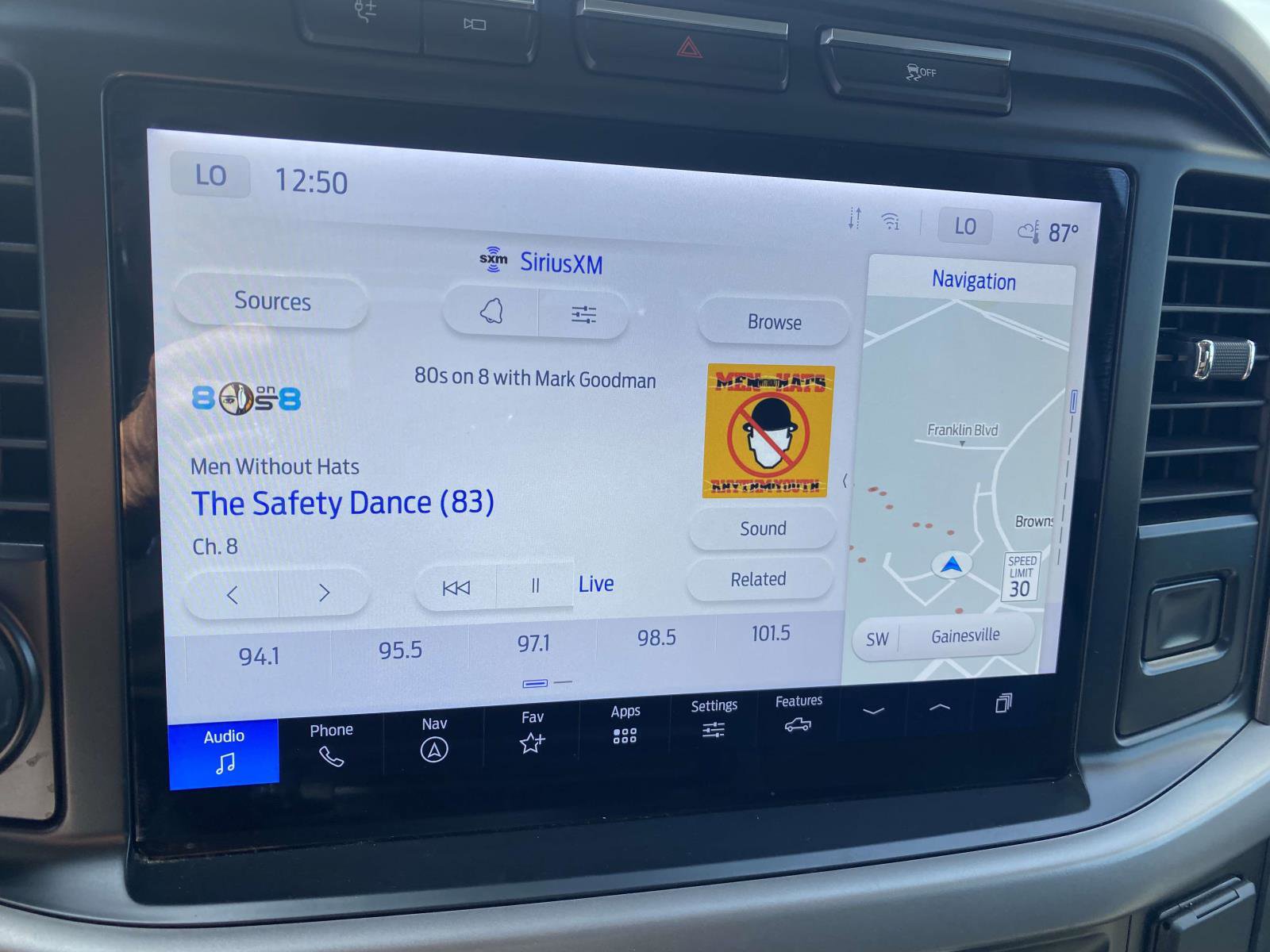 Used 2024 Ford F150 XLT w/ Mobile Office Package image 19