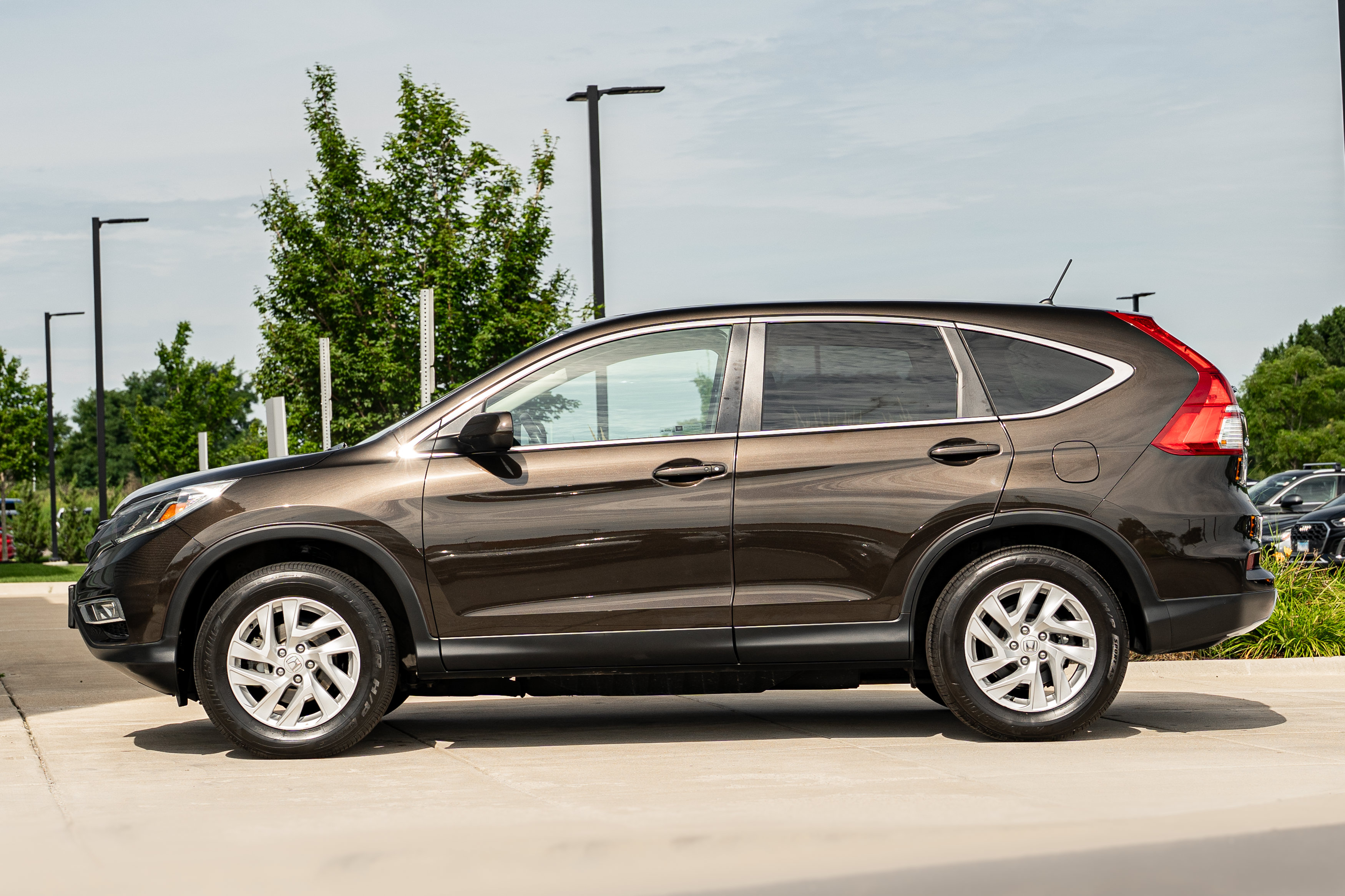 Used 2016 Honda CR-V EX image 6