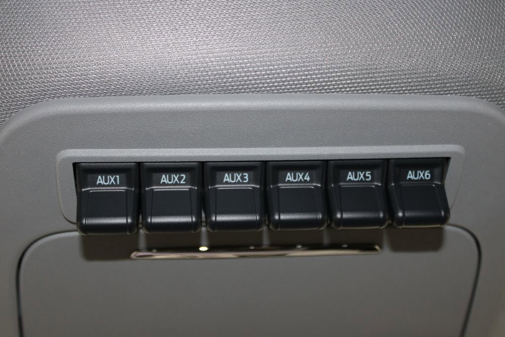 New 2026 Ford F250 Lariat w/ Black Appearance Package image 60