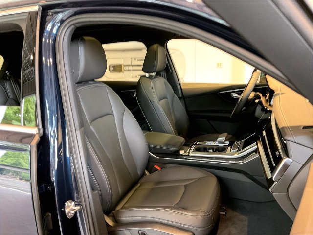 New 2026 Audi Q7 2.0T Premium AWD/4WD image 13