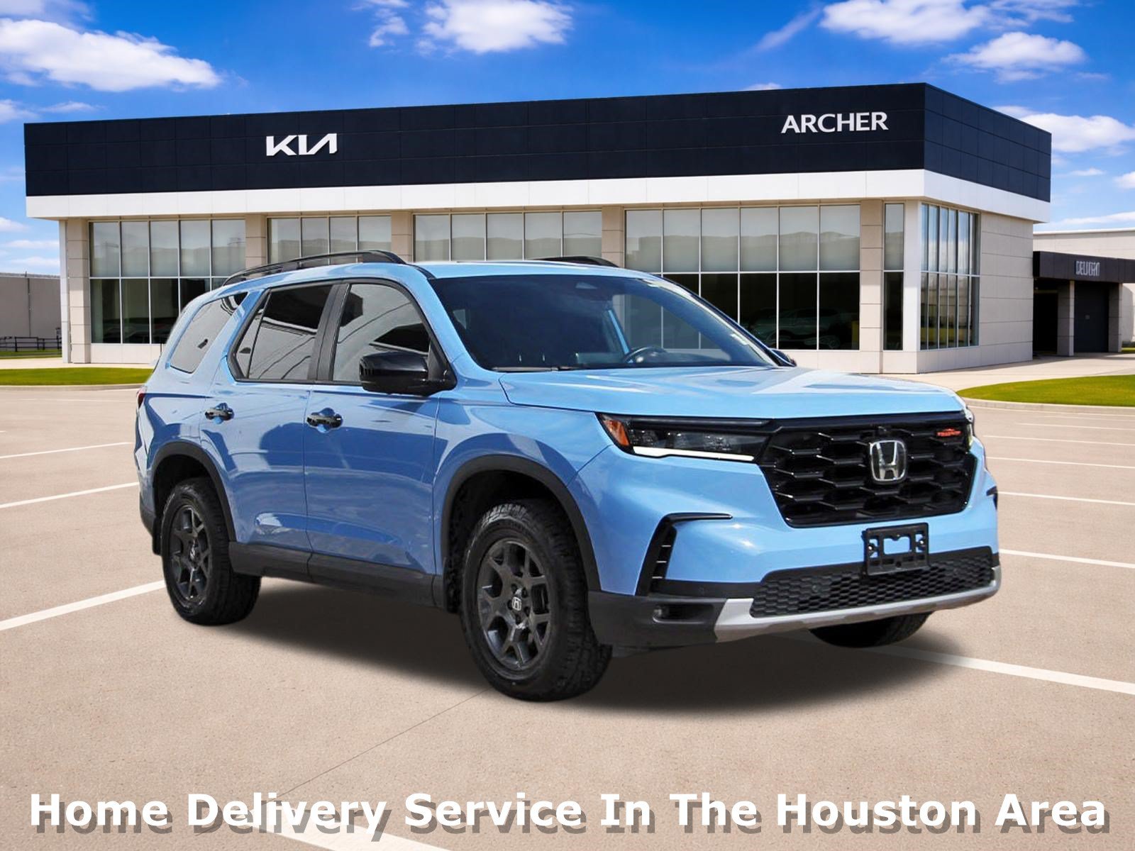 Used 2025 Honda Pilot TrailSport image 1