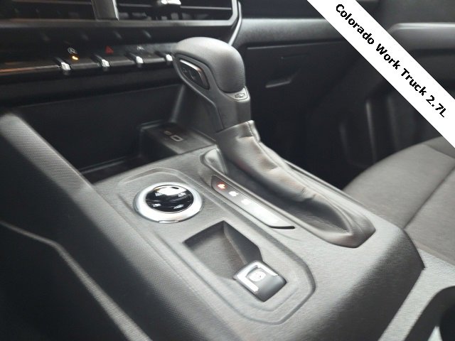 Used 2024 Chevrolet Colorado W/T image 19