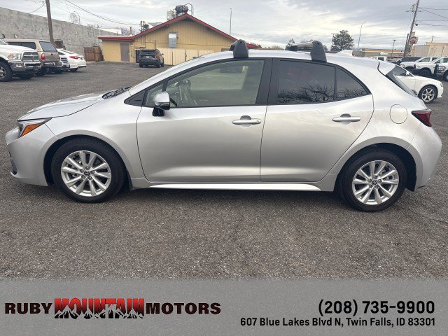 Used 2025 Toyota Corolla SE image 4