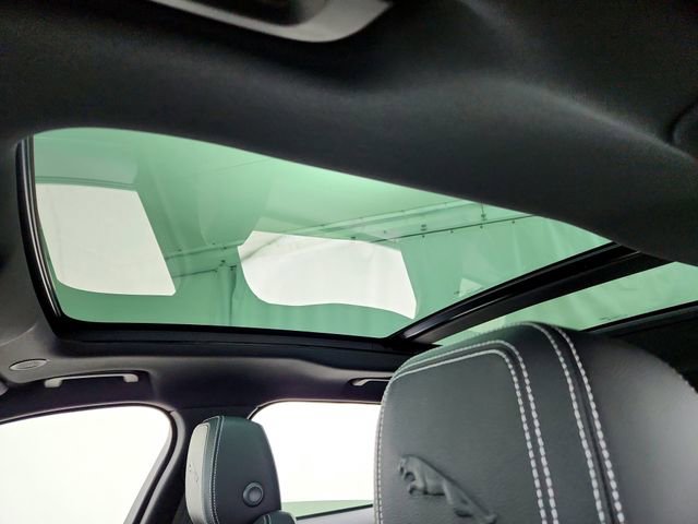 Used 2026 Jaguar F-PACE R-Dynamic S image 22