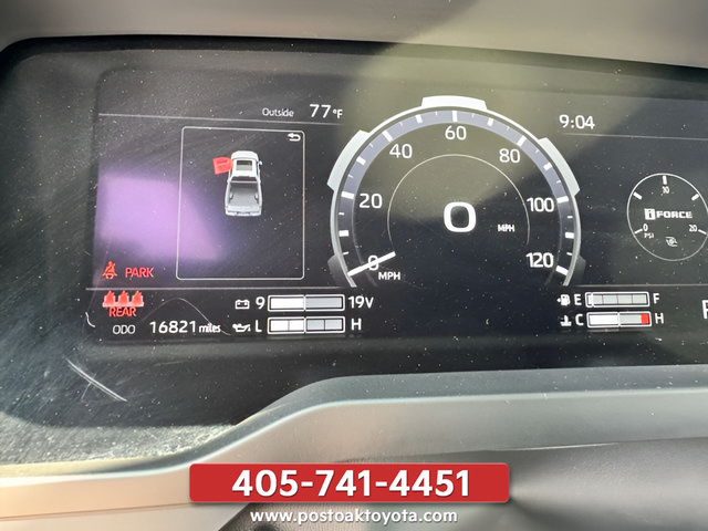 Used 2026 Toyota Tundra Limited AWD/4WD image 19