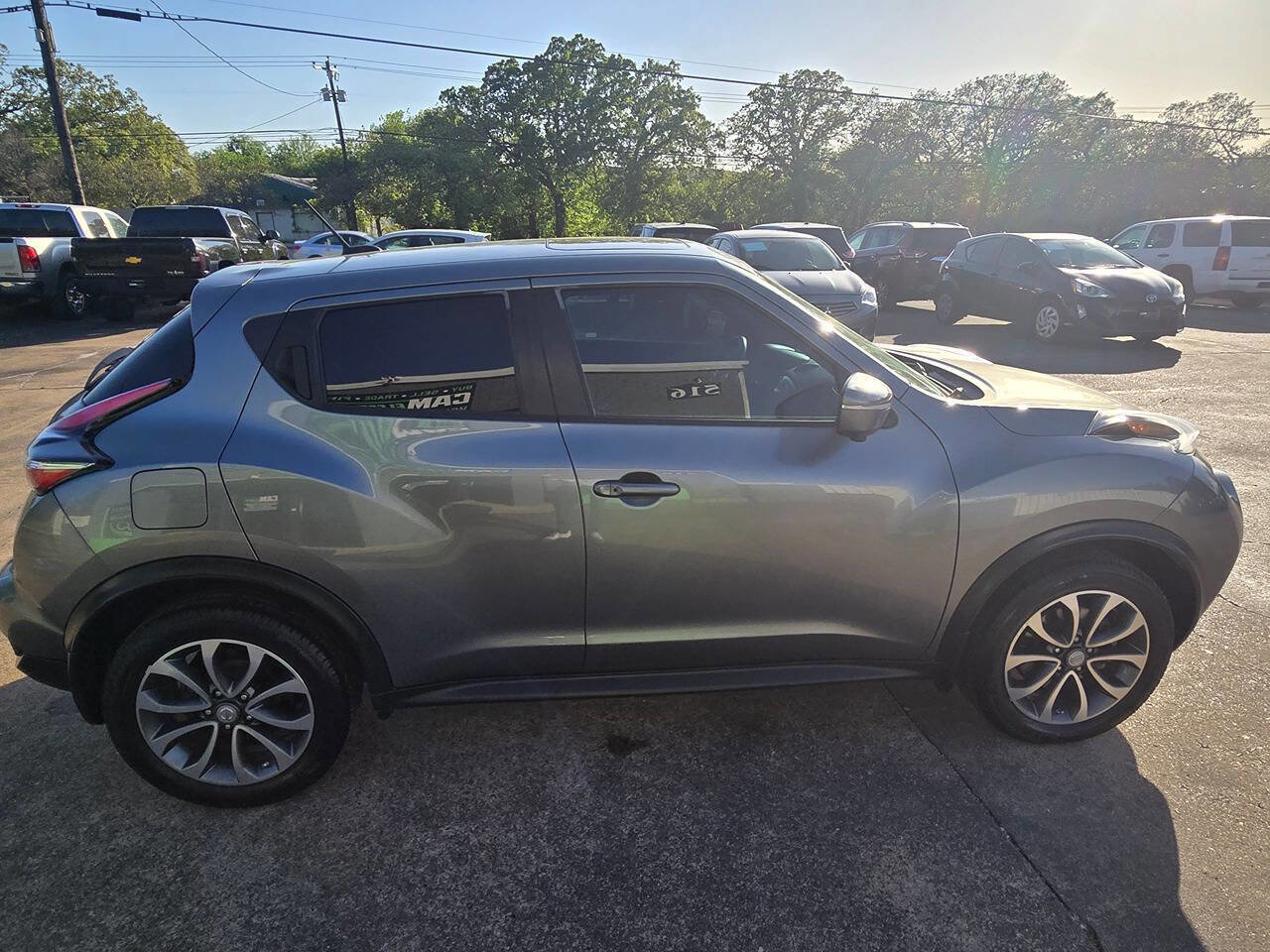 Used 2017 Nissan Juke SV w/ Technology Package image 14