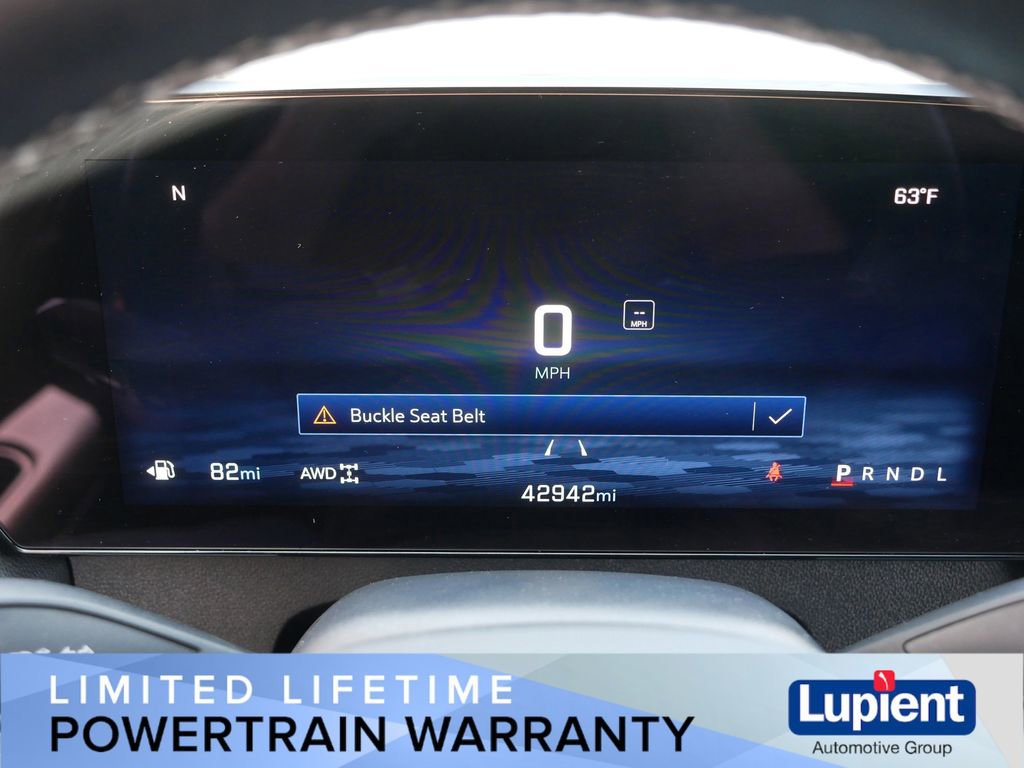 Used 2024 Chevrolet Traverse LS AWD/4WD image 26