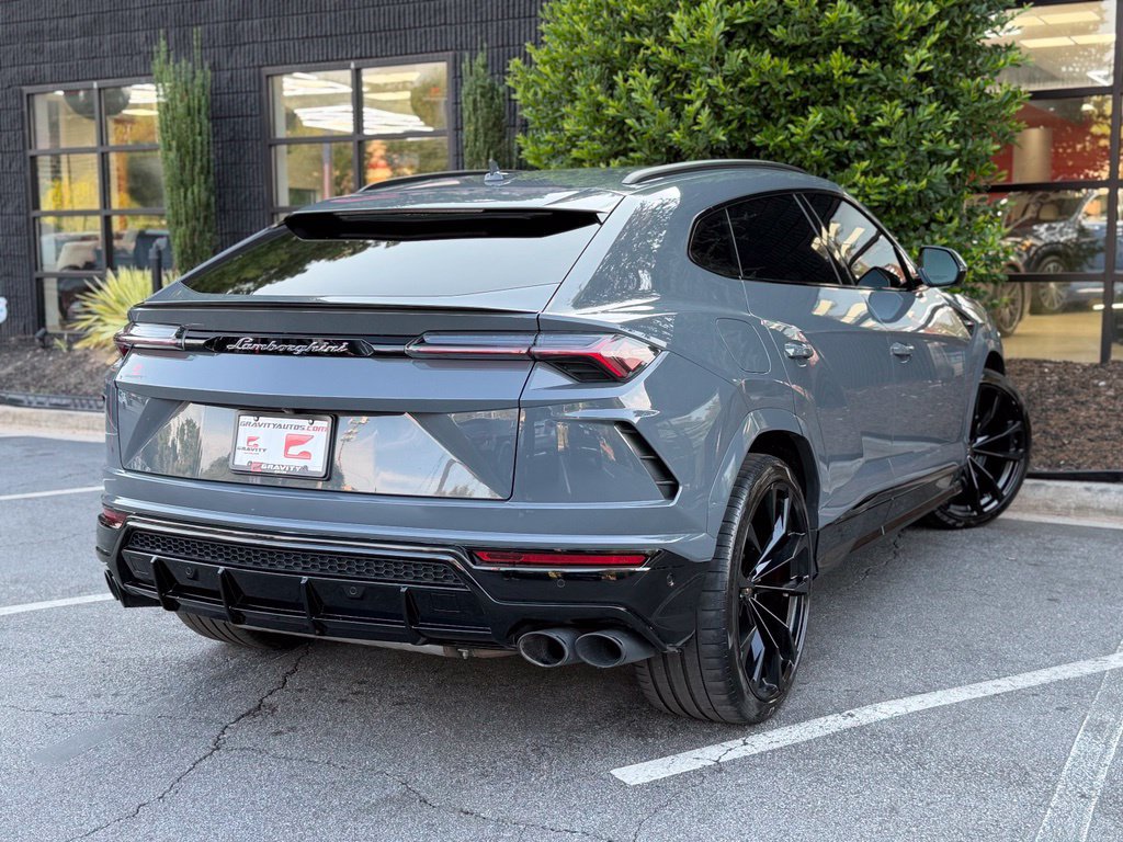 Used 2022 Lamborghini Urus AWD/4WD image 12