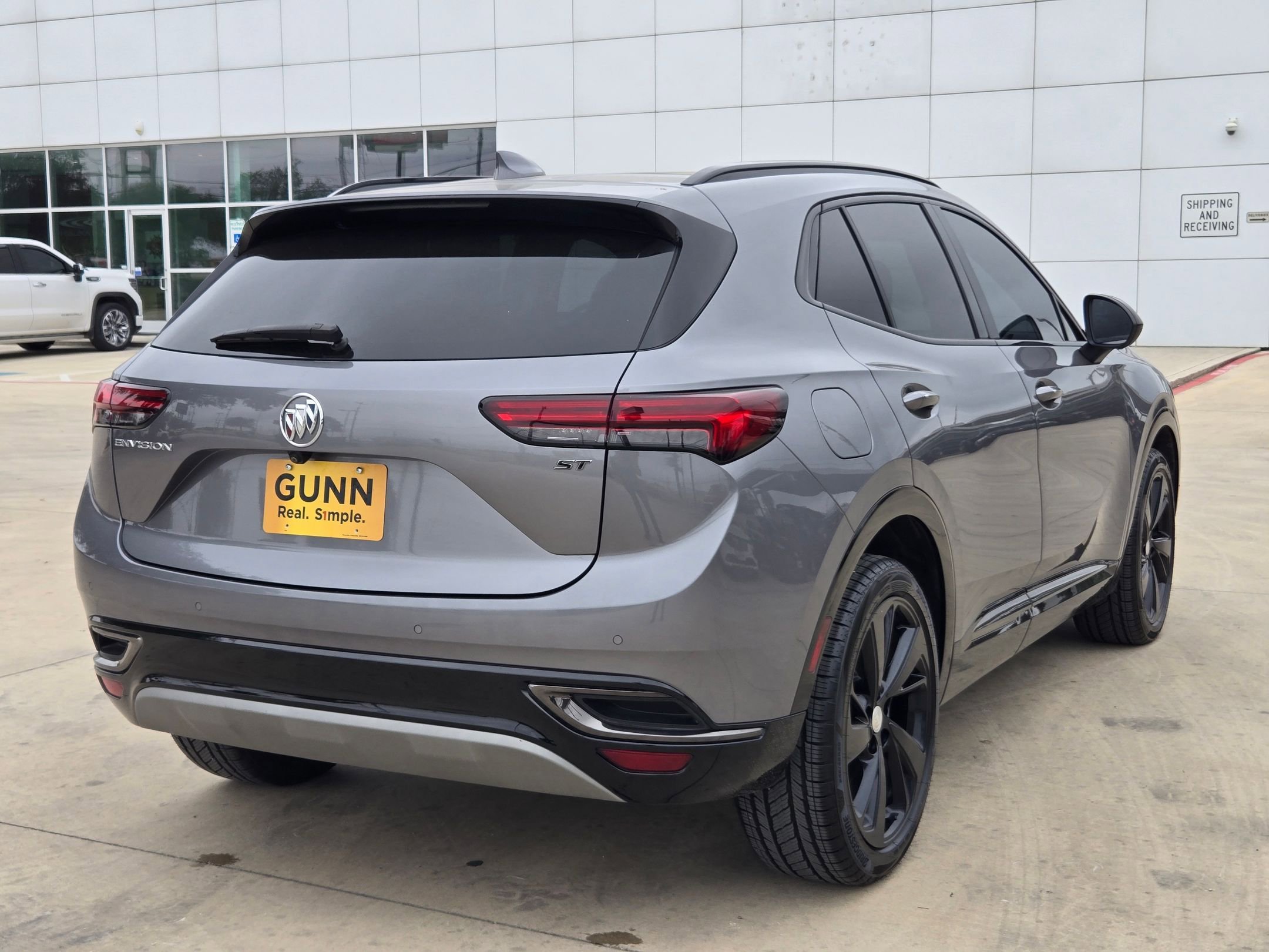Certified 2021 Buick Envision Essence w/ Technology Package I FWD image 7