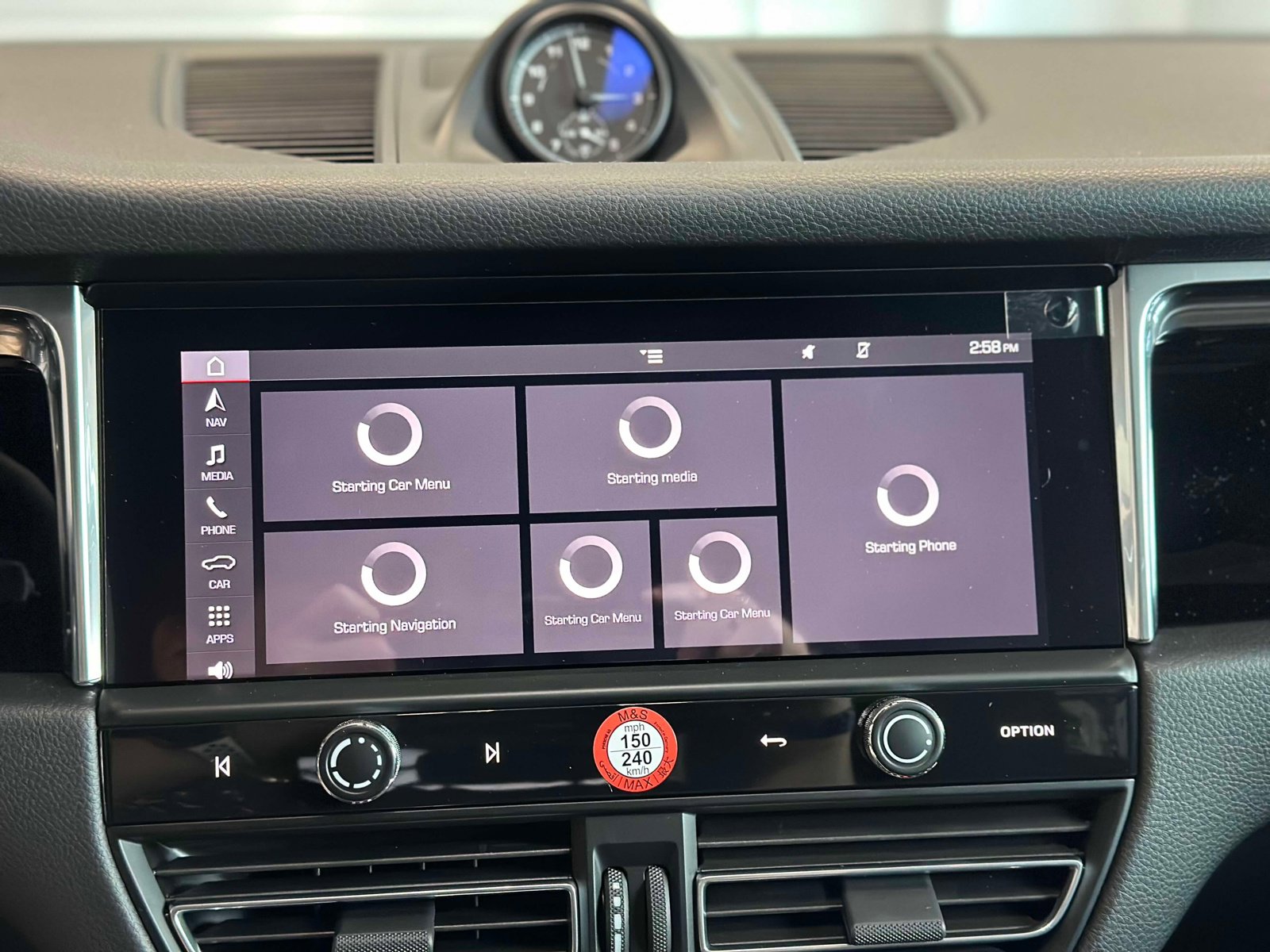 New 2026 Porsche Macan image 24