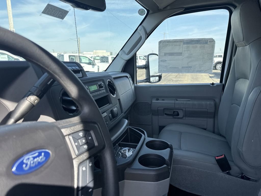 New 2025 Ford E-350 and Econoline 350 Super Duty w/ Power Equipment Group image 31