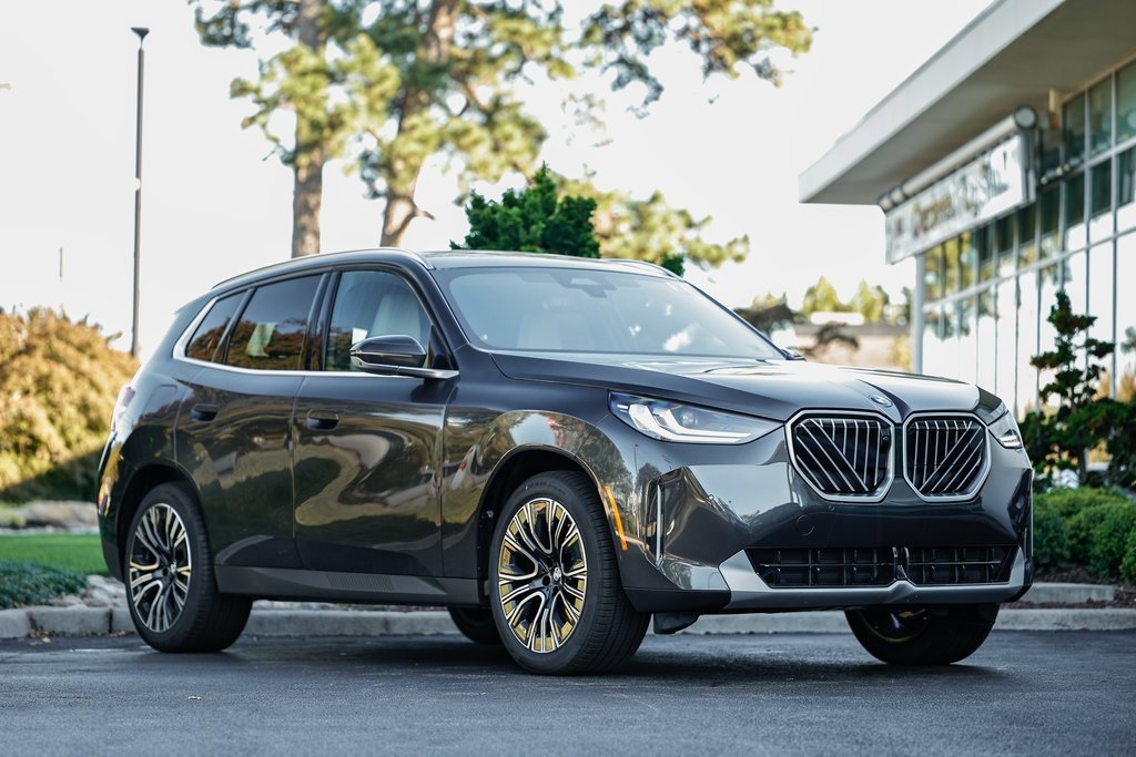 New 2026 BMW X3 xDrive30 w/ Premium Package image 1