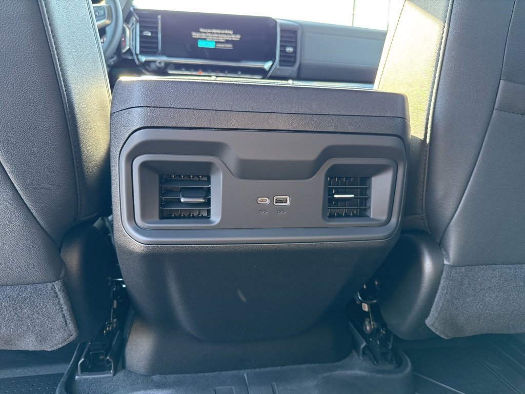 New 2026 Chevrolet Silverado 3500 LT image 6