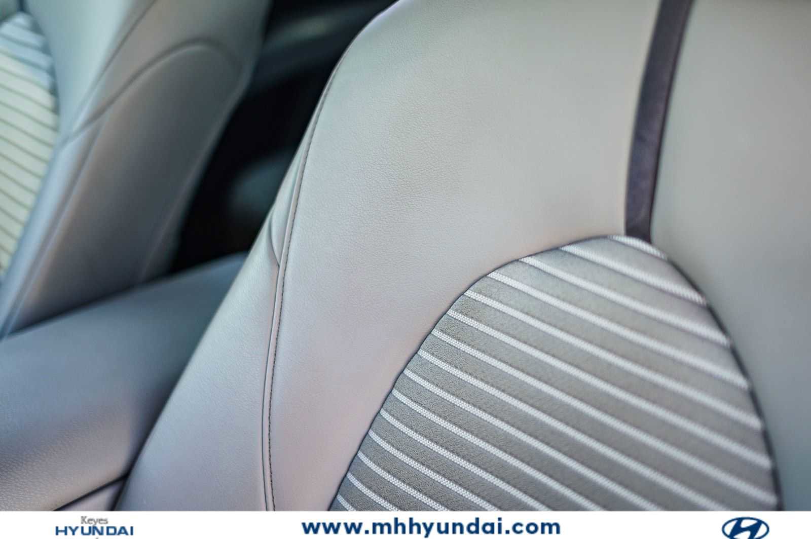 Used 2023 Toyota Camry SE FWD image 26