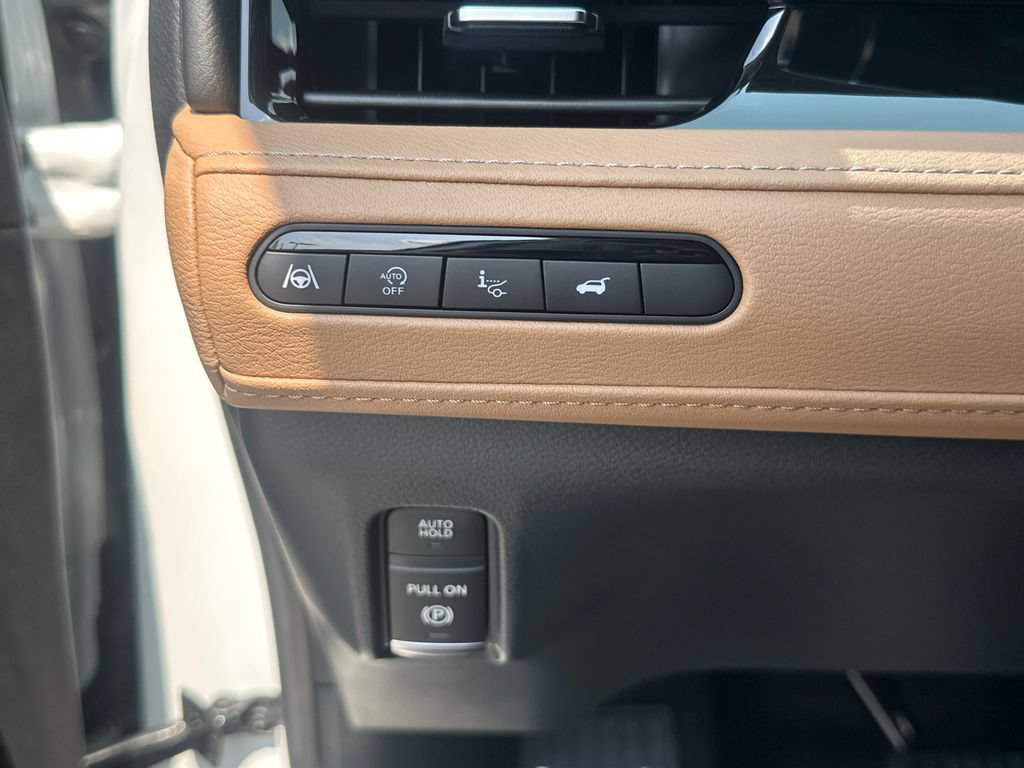 New 2027 INFINITI QX80 Luxe w/ Cargo Package RWD image 30