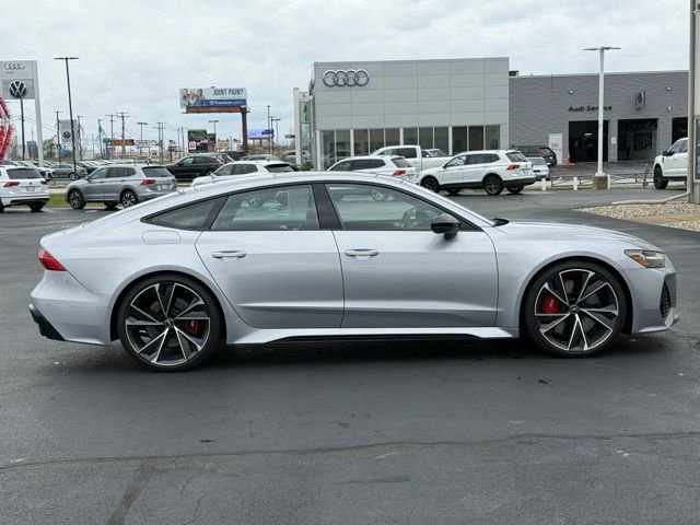 Certified 2022 Audi RS 7 Sportback w/ Black Optic Package image 9