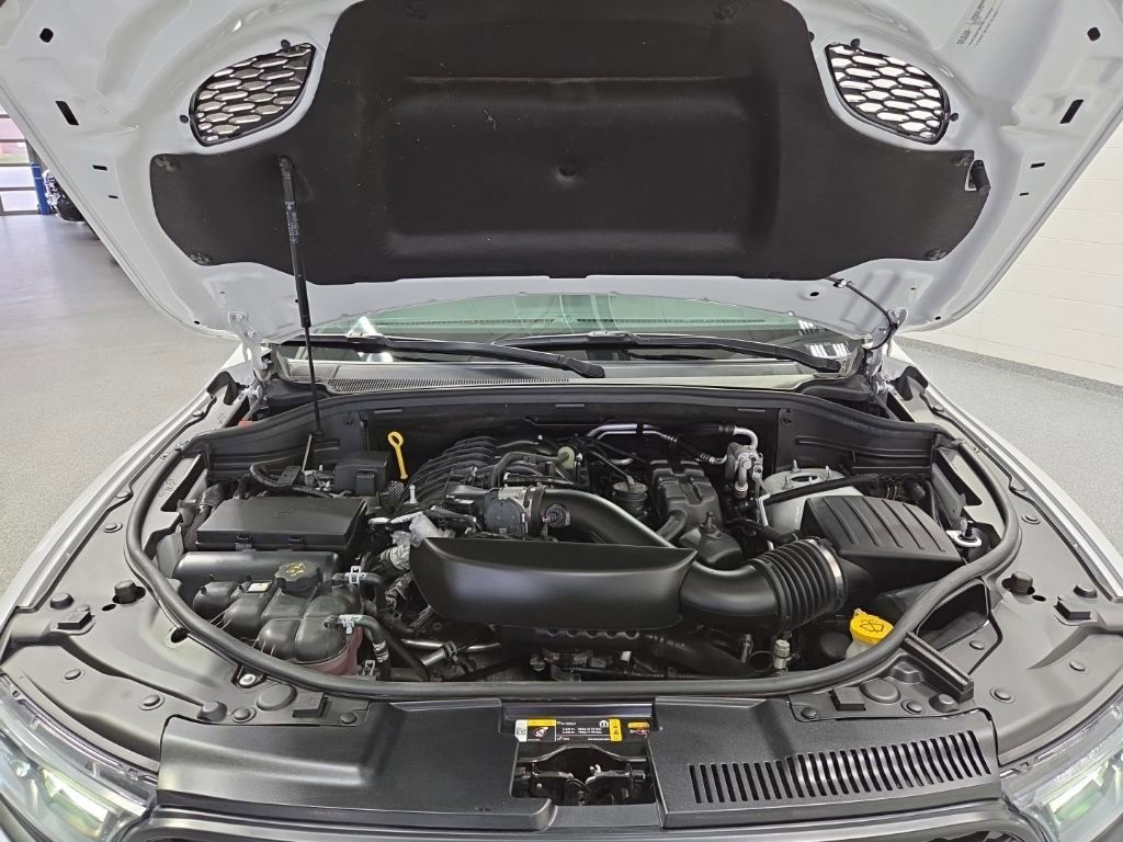 Used 2024 Dodge Durango GT AWD/4WD image 46