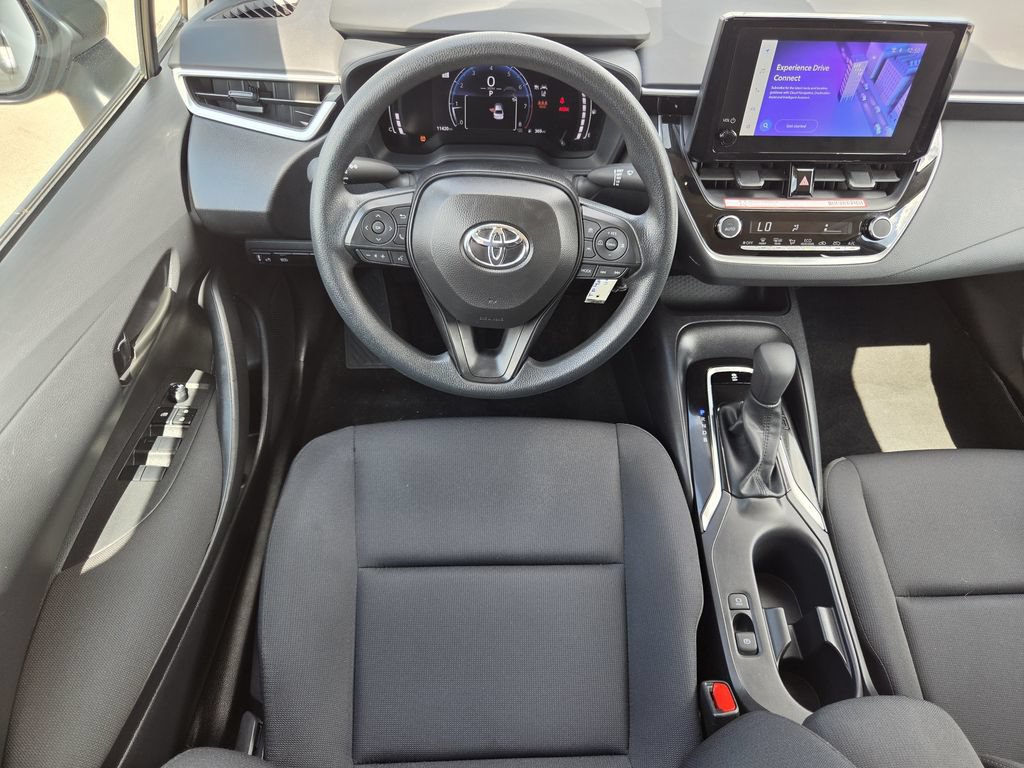 Used 2026 Toyota Corolla LE FWD image 14