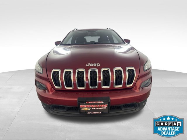 Used 2015 Jeep Cherokee Latitude w/ Cold Weather Group AWD/4WD image 2