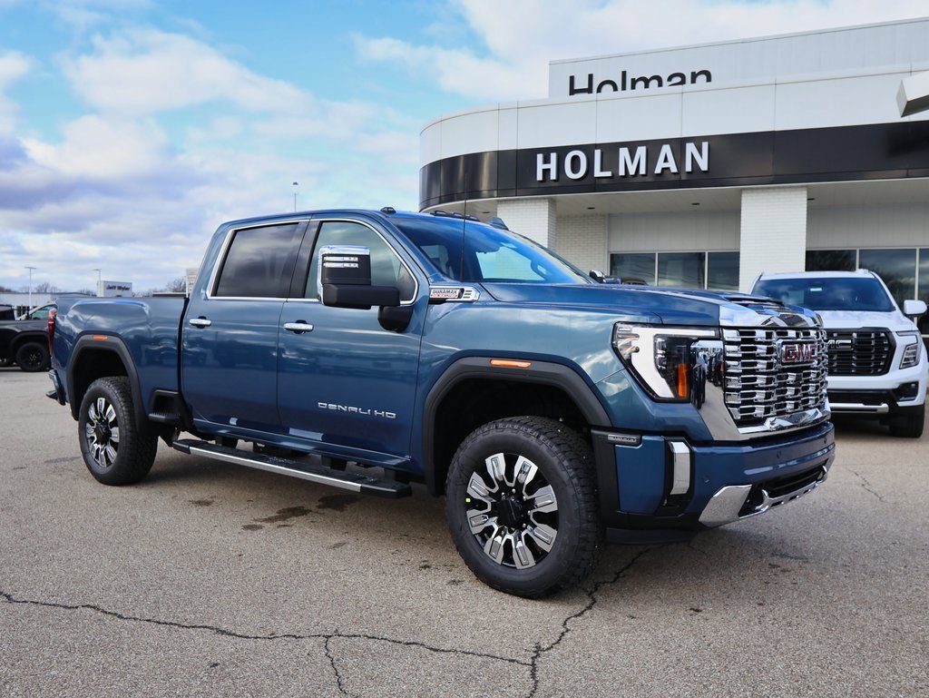 New 2026 GMC Sierra 3500 Denali w/ Denali Reserve Package