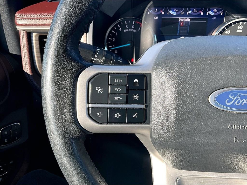 Used 2024 Ford Expedition Limited AWD/4WD image 14