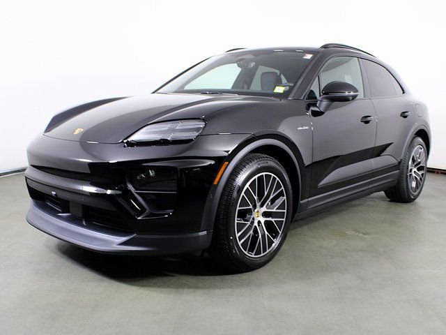 New 2026 Porsche Macan 4 Electric AWD/4WD image 1