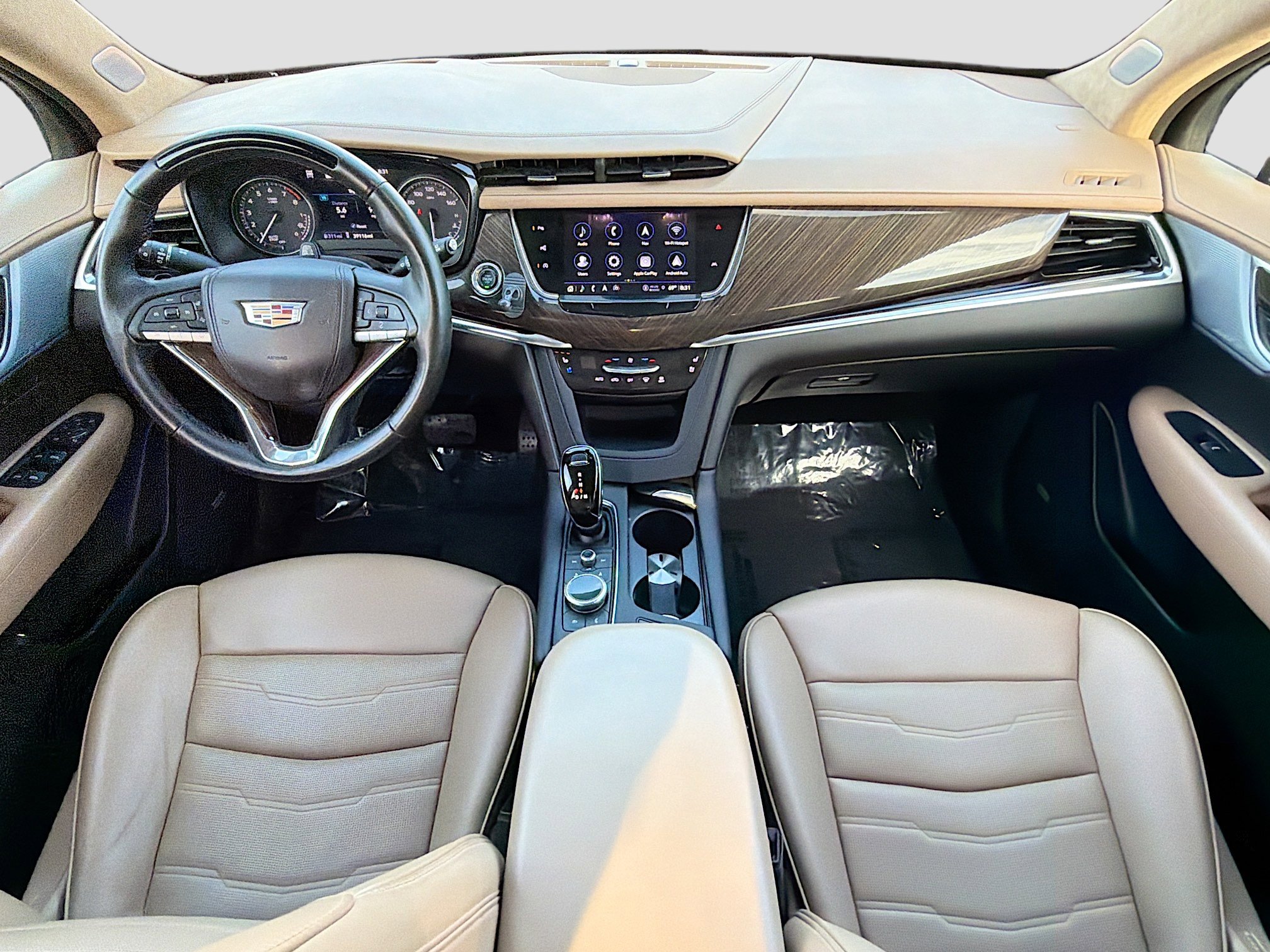 Used 2024 Cadillac XT6 Premium Luxury w/ Platinum Package AWD/4WD image 16