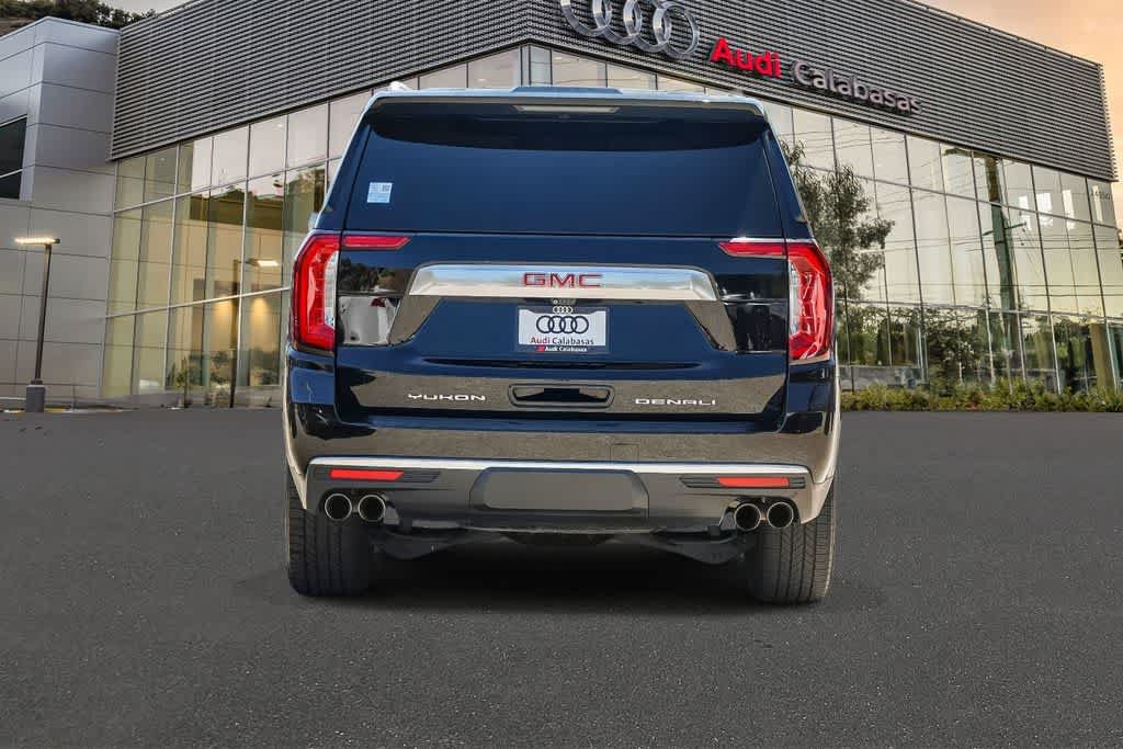 Used 2022 GMC Yukon XL Denali w/ Denali Premium Package RWD image 5
